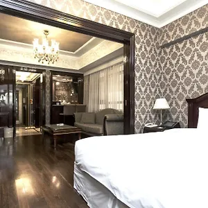 Gangnam Artnouveau Сеул